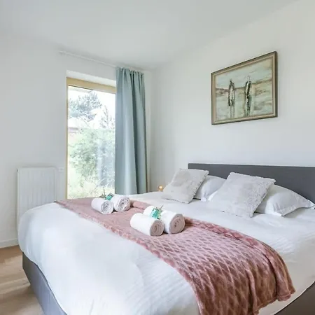 Huswell - Modern 3 Bedroom In Apartmán Blankenberge