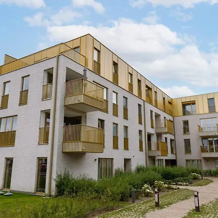 Huswell - Modern 3 Bedroom In Apartmán Blankenberge