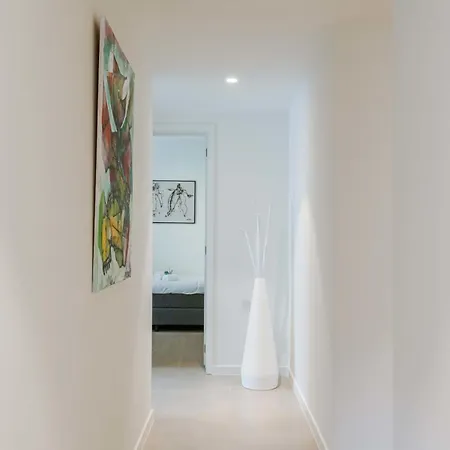 Huswell - Modern 3 Bedroom In 아파트 *